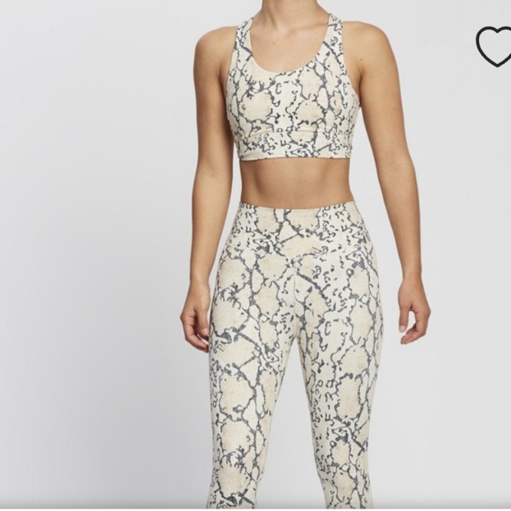 All Fenix/Sports Bra Sz M